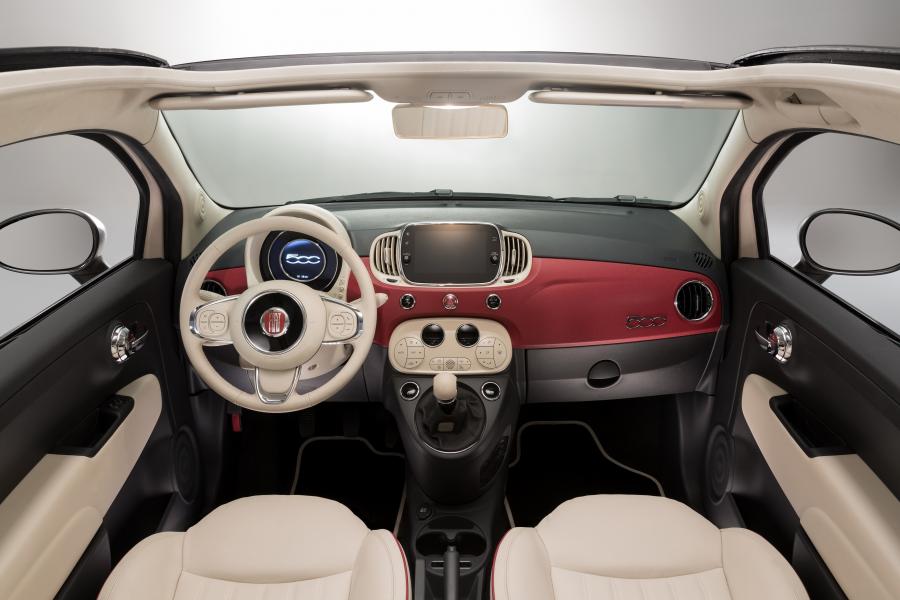 Торпедо Fiat 500C 60th Anniversary 2017 года  (фото 15 из 17)